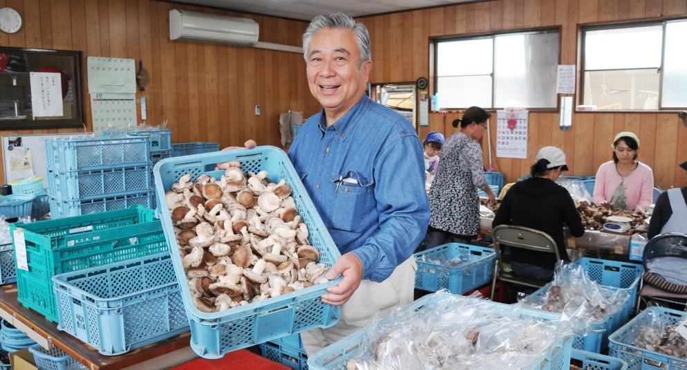 なかのきのこ園 飯泉 孝司さん