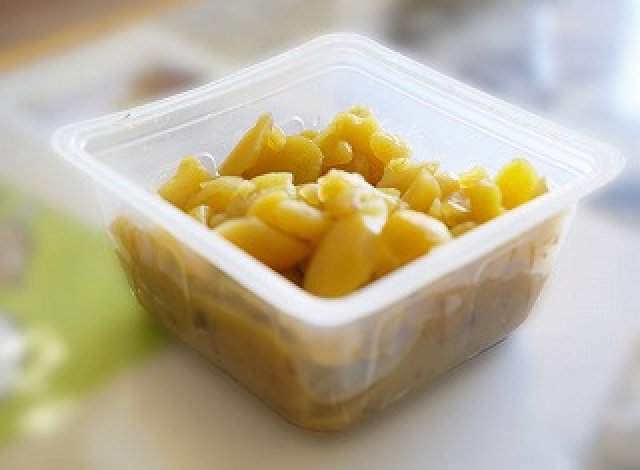 小田喜商店　栗やのくりきんとん
