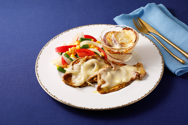 【雪印メグミルク創業100周年記念再現レシピ】豚肉のカレー焼き～お野菜のおかず２品添え～