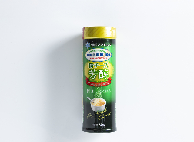 雪印北海道100 粉チーズ芳醇