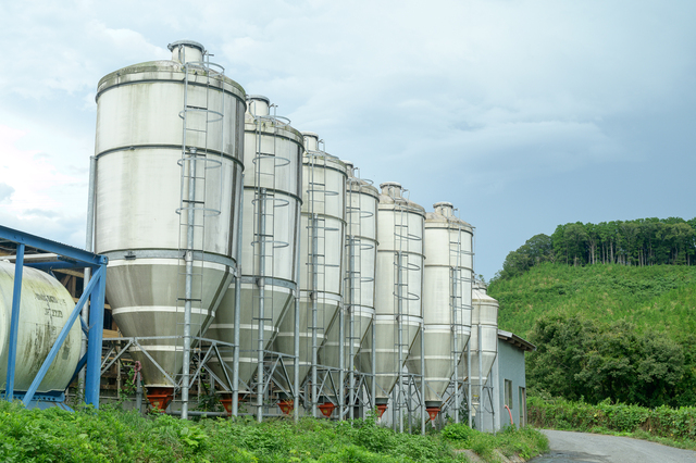 リキッドフィーディングではメーカーと共同開発した餌を使用