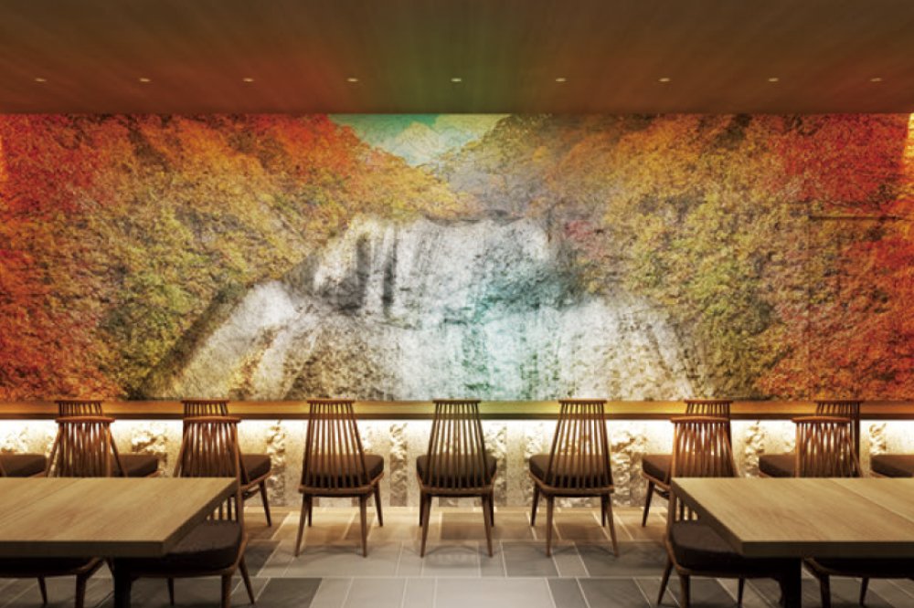 レストランの壁には、「筑波山」や「袋田の滝」のプロジェクションマッピングが映し出されています。